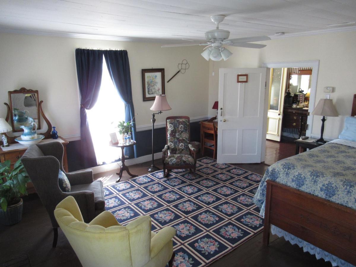 Carrier Houses Bed & Breakfast Rutherfordton Exteriör bild