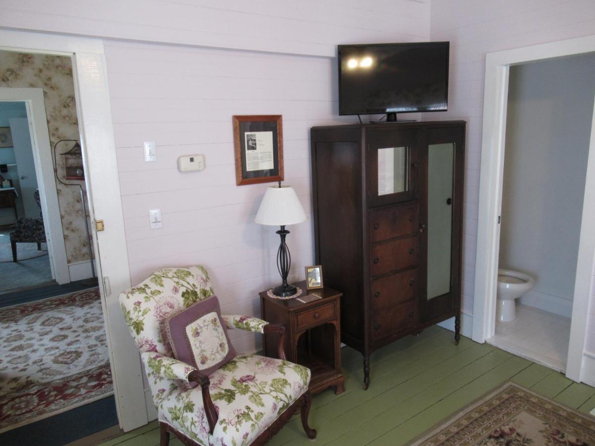 Carrier Houses Bed & Breakfast Rutherfordton Exteriör bild