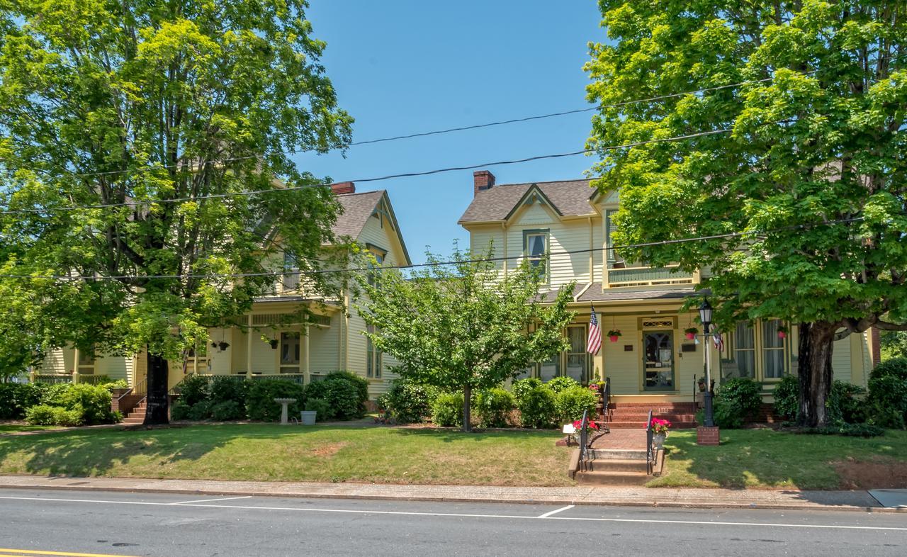 Carrier Houses Bed & Breakfast Rutherfordton Exteriör bild